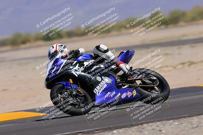 media/Oct-08-2022-SoCal Trackdays (Sat) [[1fc3beec89]]/Turn 16 (125pm)/